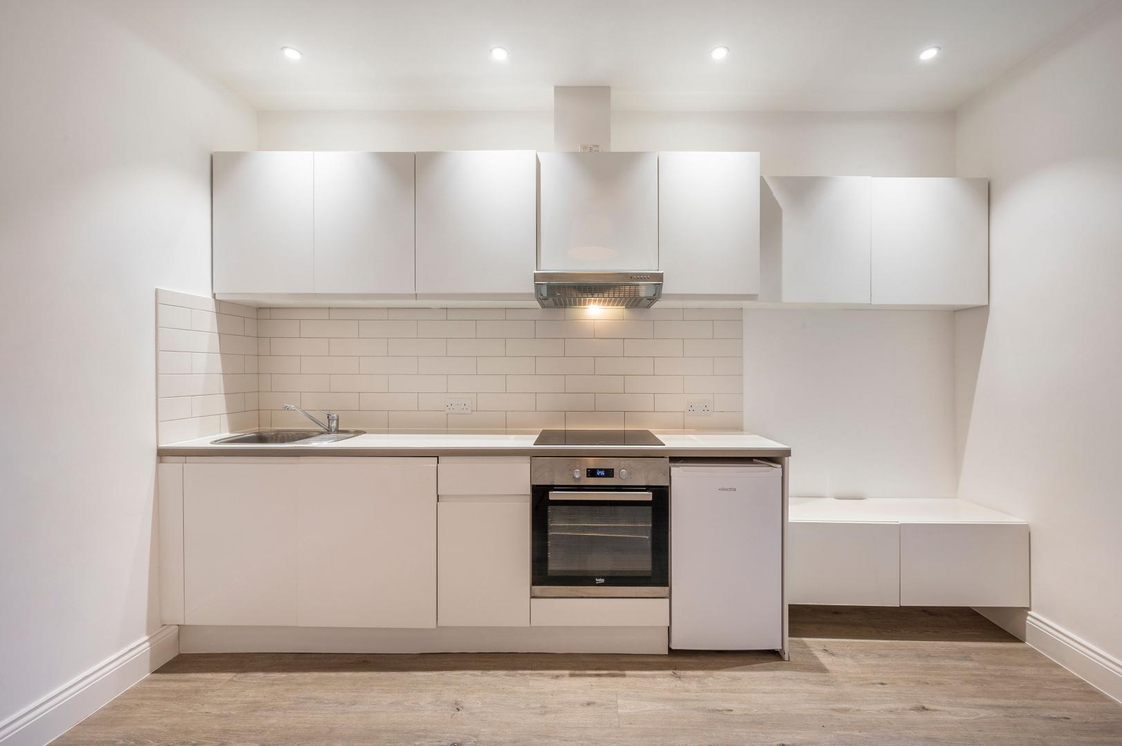 Stunning Apartment Roderick Road, Hampstead Heath